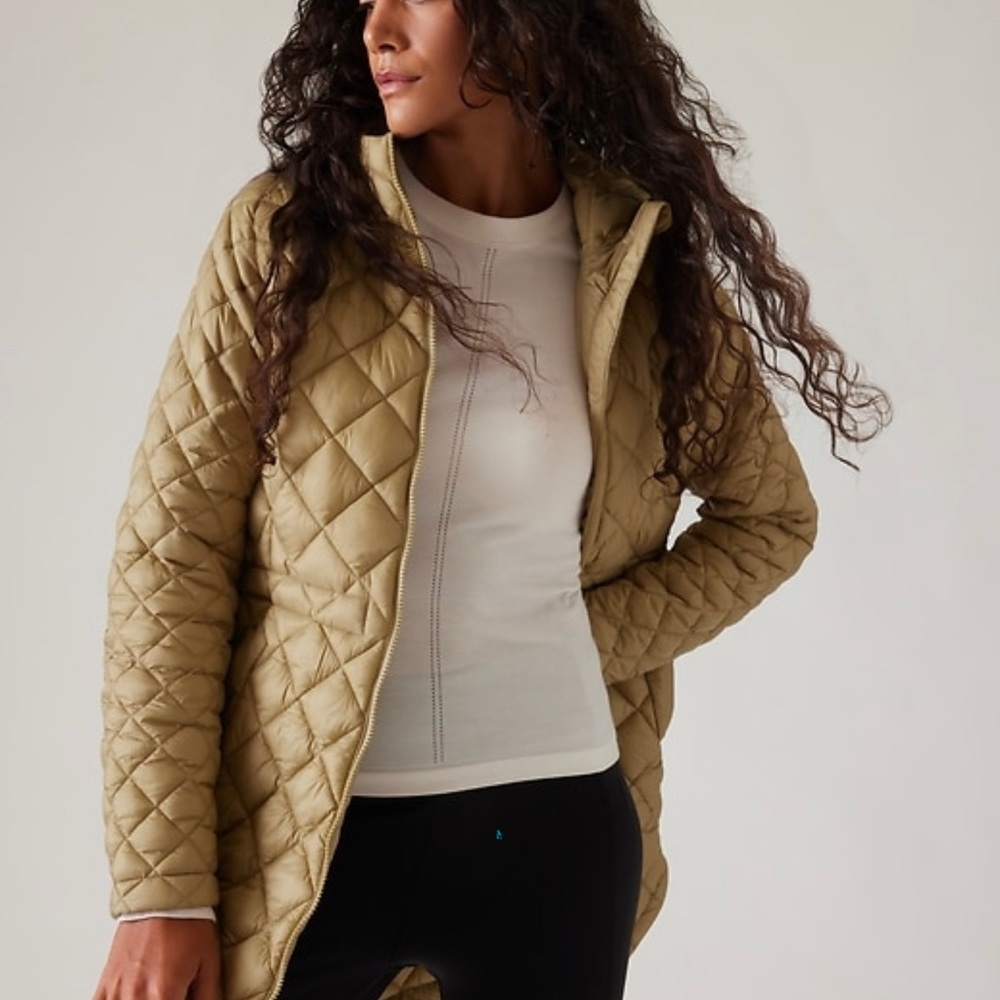 Lightweight puffer parka